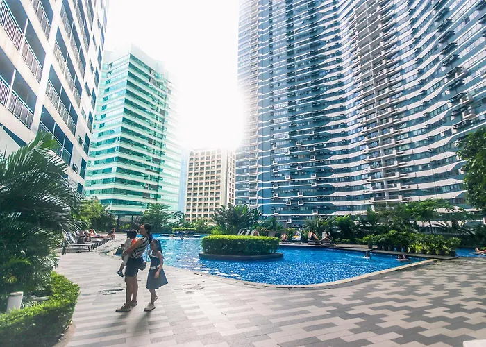 2 Bedroom Penthouse Air Makati Gym Swim Park 300 Mbps Manila