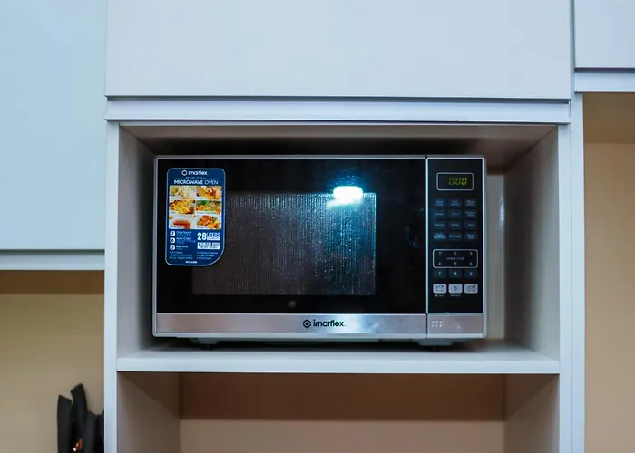 2 Bedroom Penthouse Air Makati Gym Swim Park 300 Mbps Apartment *